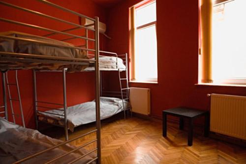 Fun House Hostel Bucharest Exterior photo